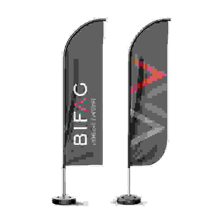 Tollkirsch Deine Agentur_BIFAG AG_Branding Fahnen